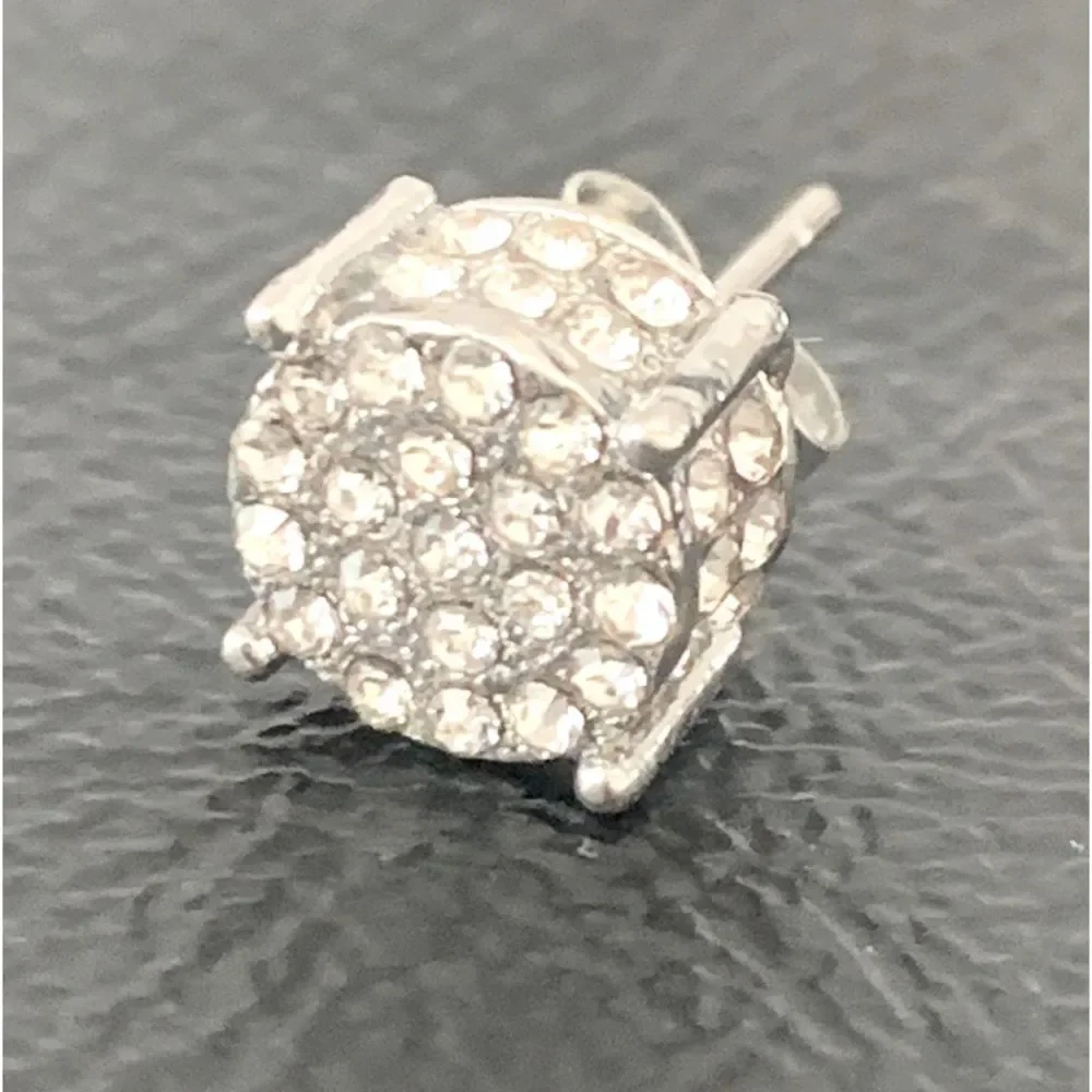 Men’s Iced Out Pavé Cubic Zirconia Studs Round 3D White Gold Plated
